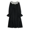 [EAM] Women Black Ruffles Lace Elegant Dress Round Neck Long Puff Sleeve Loose Fit Fashion Spring Autumn 1DD7885 210512