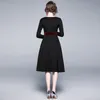 黒とベルベットのパッチワークエレガントなドレス刺繍花女性春の長袖レディース滑走路ドレスvestidos 210520