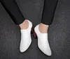 Mens formella läder skor mode zapato social manlig bröllopsklänning loafer oxford väv utskrift spets upp daglig brogue sko