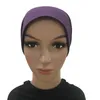 Простые мусульманские женщины из хлопка подчеркивают капоту внутренняя крышка крышкой трубки головы шарф по крышкой головной покров головной дракон