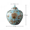 Vazen Relief Painted Flowers Ceramic Vaas Chinese Vintage Carving Proces Decal Bloempotten Decoratief met Deksel Nordic Decoratie Huis