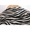 Herfst en Winter Retro All-Match Sexy Vrouwelijke Temperament Zebra Print Short Suit Jacket 210521