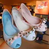 メリッサクイーンVIIIリベット女性Adutto jelly Shoesファッションサンダル2020新しい女性Y0721