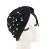 Ny muslimsk bomull Turban Caps Twist Knot Pearls Bonnet Muslim Kvinnor Indiska Pärlor Hårförlust Hatt Pläterad Strech Chemo Cap Head SC