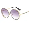 Pearl Side Gold Round Sunglasses voor Vrouwen Merk Zonnebril Celebrity Sunnies Fake Designer Gradiënt Heren Zonnebril 13.84