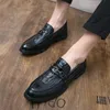 Designer graan nieuwe krokodil metaal decoratie bruiloft oxford schoenen mannen casual loafers formele feestjurk schoenen zapato 8989
