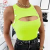 Mulheres Sexy Verão Sólida Color Tanques Oco Out Design Botão Decoração O-Neck Sleevelslim Aumento da Ampliação Top X0507