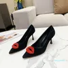 2021 women's shoes with red lips and flames, goat skin lining, super classic point water drill mouth button, fashion heel 6.5mm black