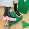 Diseñador para mujer TIRE Bota de cuero Martin damas Tobillo invierno Chelsea Moda Antideslizante Onda de color Suela de goma Elástico bottines zapatos