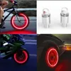 Nowość Oświetlenie Rowerów samochodowych Motocykl LED Lights Wheel Zawór Opony Caps Cycling Lantern Spokes Piasta Lampy Akcesoria