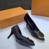 Chaussures habillées à talons hauts de créateur de mode, semelles pour femmes avec bout pointu en cuir marron classique, peuvent assister à divers endroits