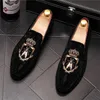 Nuevos Zapatos planos con punta puntiaguda y diamantes de imitación bordados para Hombre, vestido de boda para Hombre, Zapatos para fiesta de graduación, Zapatos para Hombre Vestir 38-45