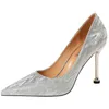 2022 Kvinnors Pumps Fashion Sequins Bröllopsskor Sliver Gold High Heels Stiletto 9,5 cm 7,5 cm Ladies Heels Skor