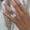 925スターリングシルバーの結婚指輪フィンガー豪華な楕円形カット3ctの模擬ダイヤモンドのための模擬ダイヤモンドのためのダイヤモンド211217
