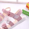 Sandaler Vacker blommaflicka Summer Sandaler Kids Soft Flat Princess Children's Beach Shoes For Little Girl 3 5 6 7 8 9 11 12 R230529