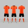 Maillot de football personnalisé 2021 définit l'entraînement sportif orange pour hommes et femmes adultes, chemise de football personnalisée, uniforme d'équipe 02