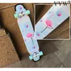 النساء الكبار الفتيات القيقب الرقص longboard الرقص طويل لوحة شقة الشكل الشارع الرصيف muti اختيار المراهق التزلج لطيف