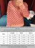 女性用セーターデザイナー女性長袖女性vネックニットクラディガンコート幾何学トップレディTシャツ高品質の秋のトレンディな屋外ストリートウェア