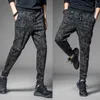 2020 primavera Inghilterra stile pantaloni mimetici mimetici con coulisse pantaloni casual da uomo per uomo pantaloni mimetici mimetici X0723