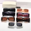 Man Solglasögon, svarta linser Acetatbåge, 58 mm för män sommarstil 8639 Anti-Ultraviolett Retro Shield-lins Platta Helbågar mode Glasögon Slumpmässig låda