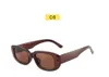 Piccoli occhiali da sole rettangoli vintage Donne Square Travel Luxury Omplani da sole da sole Retrò femmina Uv400