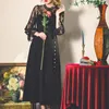 Vestido Vintage negro para mujer, vestido de fiesta Retro de noche de encaje, vestido gótico de manga larga con botones sexy para mujer, otoño de Corea 210521