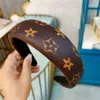 FASHION Headband Hair Hoop Leather Color Print Lattice Girl Head Hoop Hair Band Ornament Simple Face Washing Pressure Luxury Designer Sports Fitness G82K5E3