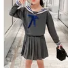 春の夏の服セット大学スタイルの海軍襟トップ+プリーツスカート子供服女の子210528