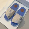 Designer Cross Canvas Slippers Mode Klassieke Bruin Dikke Bodem Platte Hak Sandalen Slijtvaste Dames Strand Slipper