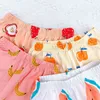 Yaz Sevimli Kızlar Meyve Baskılı Giyim Setleri Pamuk Kıyafetler Kısa Kollu Tee ve Şort Rahat Giysiler 210326