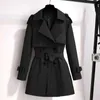 Autumn Women Trench Coat Elegant Long Casual Overcoat Dubbelbröst vindbrytare Kvinna med bälte ytterkläder plus storlek 6xl