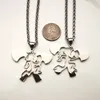 Une paire Tone Silver Double Hatchet Pendant ICP Twiztid Elopement Music Charms Femmes Men Rolo Chaîne Fashion Collier 4 mm 24 Inch3464623