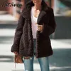 Jacka Kvinnor Elegant Faux Fur Coat Höst Vinter Zipper Kvinna Plysch Overcoat Pocket Casual Teddy Outwear 210514