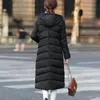 2021フード付きの女性の女性の冬のコートの厚い綿のポケットジャケットレディースxxxlの厚さの厚い長いパーカー