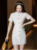 Elegante abito da pizzo dolce o-collo manica corta out bottoni decorazione decorazione coreano moda donna partito 210529