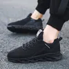 65Fashion Bekväma lätta andningsbara skor Sneakers Män Non-Slip slitstarkt Idealisk för att springa och sport Joggingaktiviteter utan låda