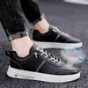 Top Sale Men Kvinnor Running Skor Triple Vit Svart Mens Utomhus Sport Skor Storlek 39-44 Kvinnor Jogging Walking Sneakers Trainers