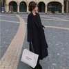 Kvinna Långrock Svart Röd Koreansk Retro Loose Wool Coat Belt Woolen Windbreaker Oversize Fashion Höst Kvinnor Tjockrock 3XL 211104