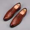 Nouveau Populaire Décontracté Formal Shoes Hommes Royal Motif Crocodile Plat Formelle Oxfords Robe Soirée De Mariage Chaussures Sapato Sociale Masculino