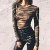 Camouflage Genomefter T-shirt för kvinnor Höst Casual Sexy See Through Mesh Top O-Neck Long Sleeve Crop Tops Girls Short Tee 210517