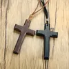 Pendanthalsband vintage trä Crucifix för män Kvinnliga gåvor smycken med 90 cm repkedja4184917