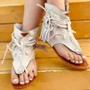 Sandały damskie 2021 Retro Gladiator Ladies Clip Vintage Buty Casual Tassel Rzym Moda Lato Kobiety Buty Kobiet Nowy Y0721