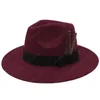 Cappelli Fedora Jazz in feltro di lana unisex autunno inverno con fibbia per cintura in piuma uomo donna cappello Trilby Panama a tesa larga semplice