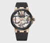 montre en fibre de carbone pour hommes