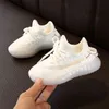 STORLEK:22--37 Vår/Höst Baby Girl Pojke Småbarn Skor Spädbarn Strass Sneakers Kokosnöt Skor Mjuka Bekväma Barn Skor G1210