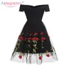 Aelegantmis Spring Femmes Robe en dentelle Sexy Col V Off Épaule Party Dames Vintage Noir Floral Broderie es 210607