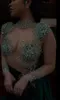 Plus storlek arabisk aso ebi grön lyxig sexig balklänningar pärlor kristaller hög hals kväll formell parti andra mottagnings klänningar klänning zj504