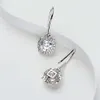 HBP Fashion Classic Earhook S925 Sterling Silver Ring med Diamond High Carbon Earrings Short Single Drill Simple