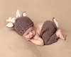 Nouveau-né photographie accessoires bébé chapeau noël cerf conception à la main Crochet cerf Costume ensemble tricoté chapeaux et pantalons ensemble