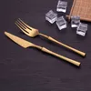 24 pezzi Set di posate in acciaio inossidabile oro opaco Forchetta Cucchiai Coltelli Set da tavola Completo Cena Utensili da cucina Set Cucchiaini 211112